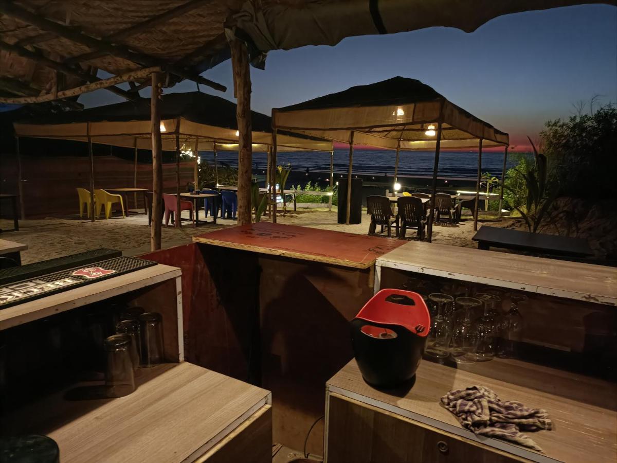 Shantaram Beach Huts Арамболь Экстерьер фото